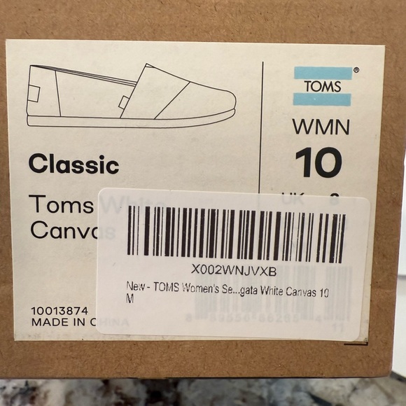 Tom's Women White Canvas 10 - Picture 2 of 9
